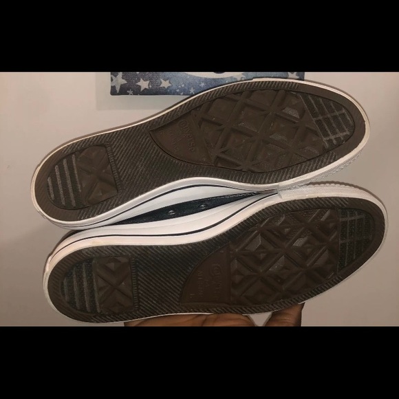Women’s Converse Shoes - Picture 4 of 5
